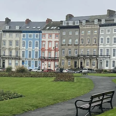 Dracula Seafront, Dog-friendly With On-street Parking