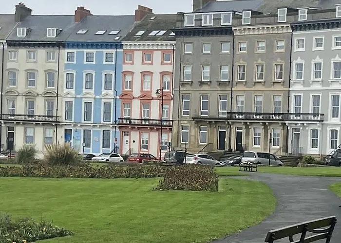 Dracula Seafront, Dog-friendly With On-street Parking